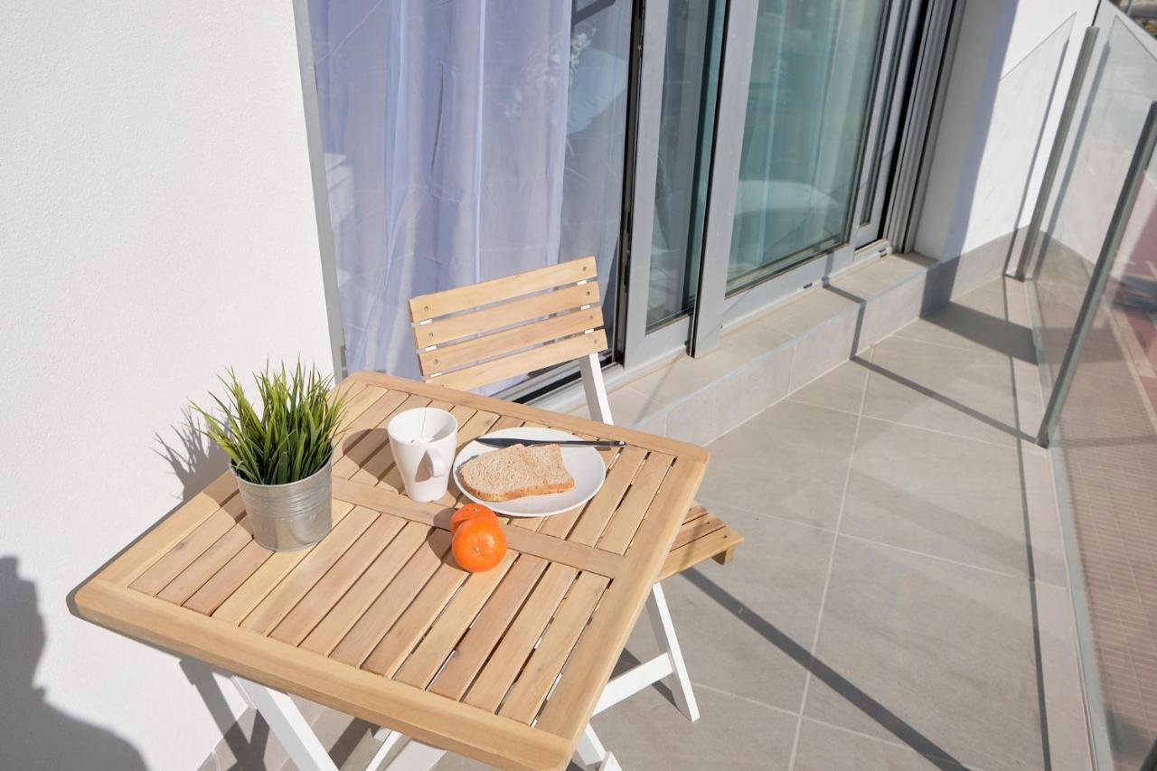 Viento Grande, Apartamento Boutique En La Playa โรตา ภายนอก รูปภาพ